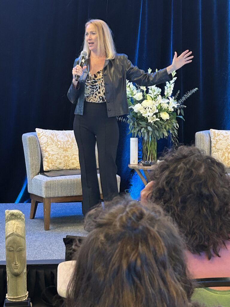 Elizabeth Cantey speaking to a live audience